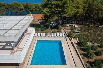 Hvar فندق ييلسا